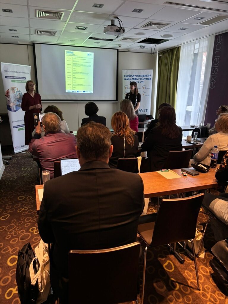 Lubica Gallova a Tatiana Poncakova